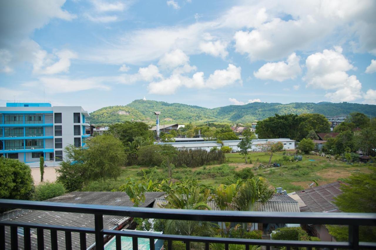 Jula Place Hotel Чалонг Экстерьер фото